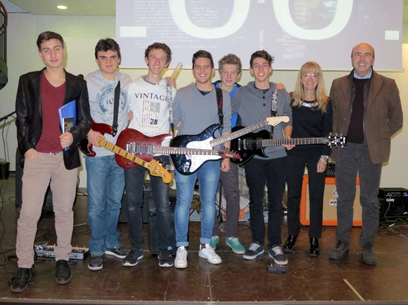 2015 ATTORE E BAND